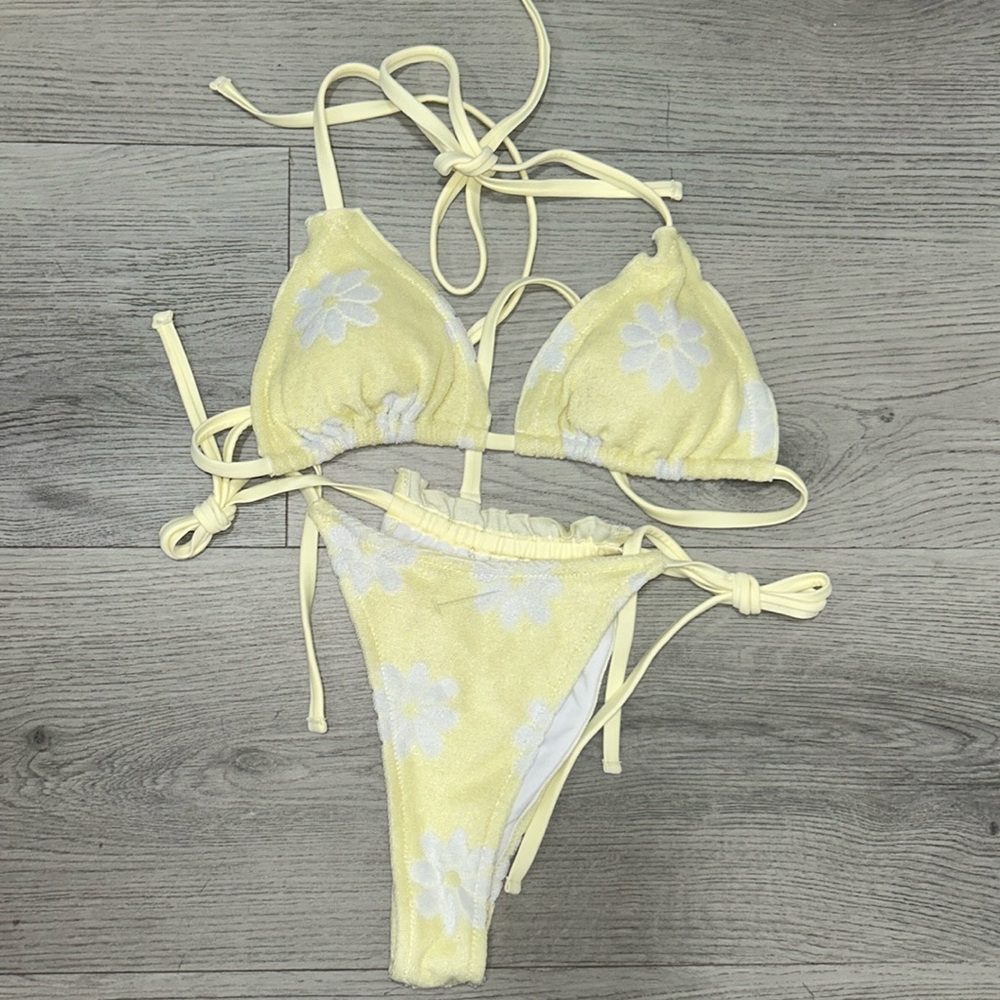 Butter yellow floral terry cloth bathing suit. S/M